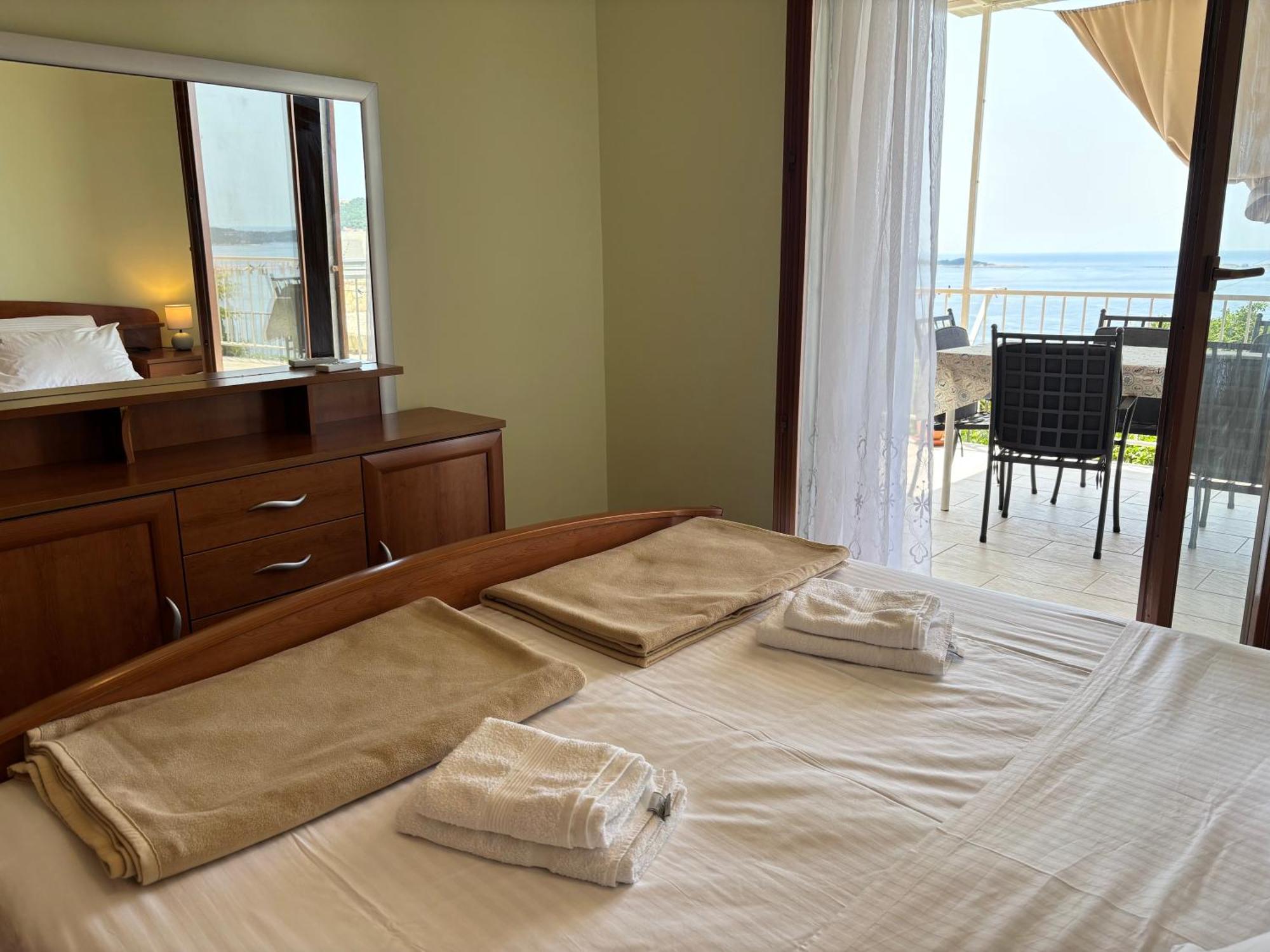 Apartment Mediteran Dubrovnik มลินี ภายนอก รูปภาพ